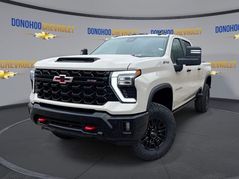 New 2026 Chevrolet Silverado 2500 ZR2 image 4