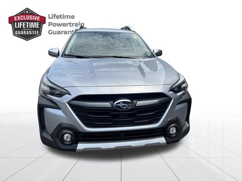 Used 2025 Subaru Outback Touring XT w/ Popular Package #2 AWD/4WD image 8