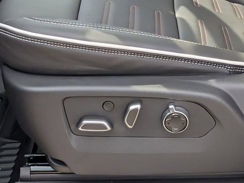 New 2026 GMC Sierra 1500 AT4X image 22