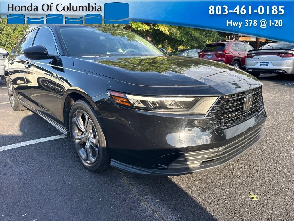 Used 2023 Honda Accord EX image 1