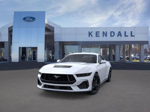 New 2026 Ford Mustang GT image 2