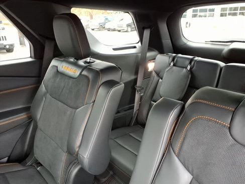 New 2026 Ford Explorer Tremor w/ Tremor Convenience Package image 15