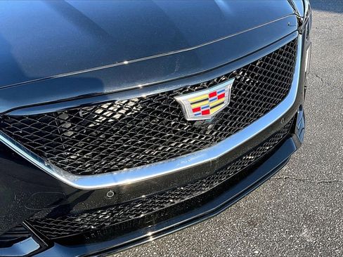 Used 2025 Cadillac CT5 V image 31