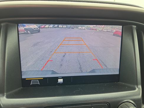 Used 2019 Chevrolet Colorado Z71 AWD/4WD image 26