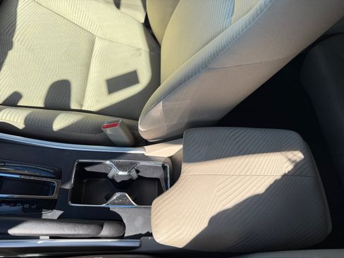 Used 2014 Honda Accord LX image 14