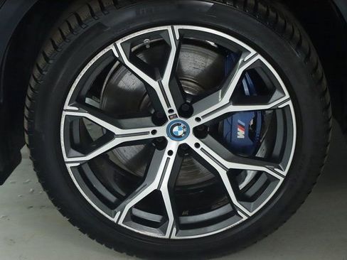 Certified 2024 BMW X5 xDrive50e w/ Executive Package image 40