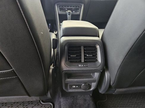Used 2022 Volkswagen Tiguan SE R-Line AWD/4WD image 22