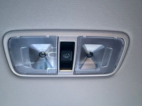 Used 2026 Kia Carnival SX Prestige image 29