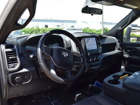 New 2024 RAM 2500 Tradesman w/ Chrome Appearance Group image 18