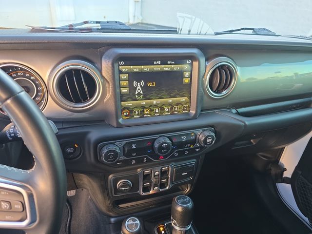 Used 2018 Jeep Wrangler Unlimited Sahara AWD/4WD image 20