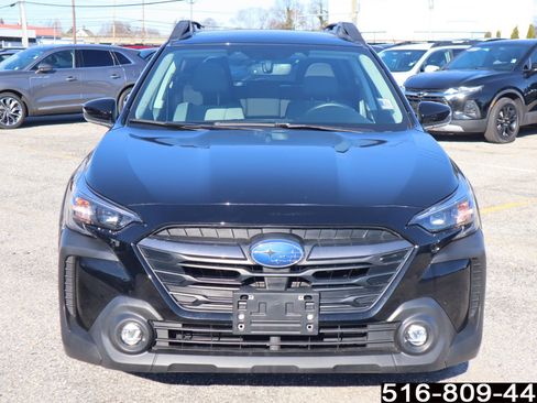 Used 2025 Subaru Outback Premium w/ Popular Package #1 image 2