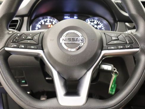 Used 2021 Nissan Rogue Sport S FWD image 12