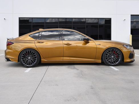 Used 2022 Acura TLX Type S image 11