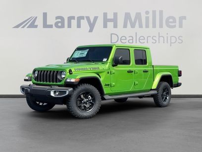 New 2025 Jeep Gladiator Sport