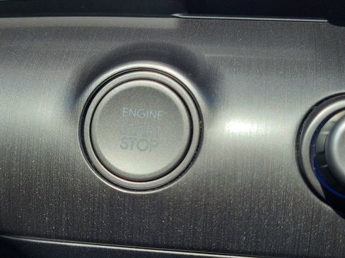 Used 2024 Hyundai Kona SEL FWD image 11