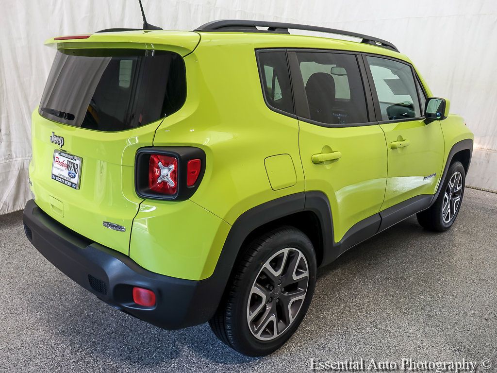 Used 2018 Jeep Renegade Latitude w/ Popular Equipment Group AWD/4WD image 8