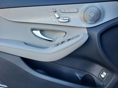 Used 2016 Mercedes-Benz C 300 4MATIC Sedan w/ Multimedia Package image 11