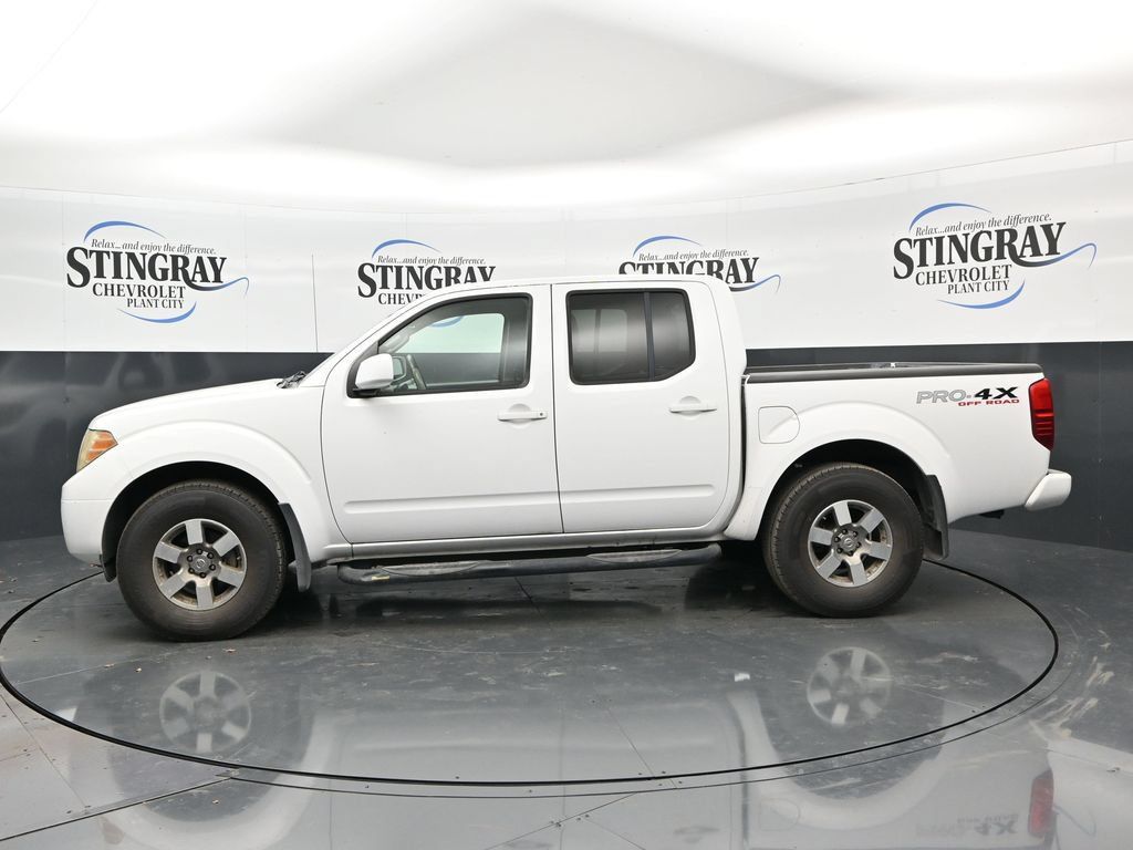 Used 2012 Nissan Frontier PRO-4X AWD/4WD image 4