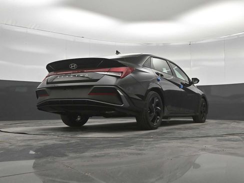 New 2026 Hyundai Elantra SEL Sport FWD image 38