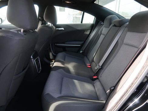 Used 2022 Dodge Charger SXT image 8