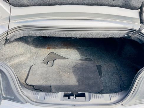 Used 2015 Ford Mustang Convertible w/ Equipment Group 051A image 26