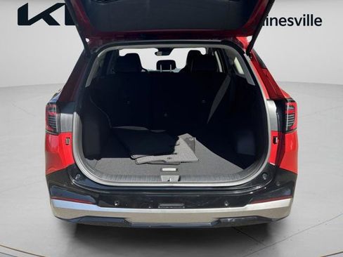 Used 2026 Kia Sportage SX FWD image 11
