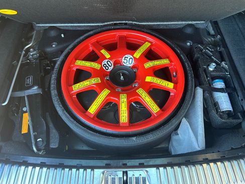 Used 2014 Porsche Cayenne Diesel AWD/4WD image 17