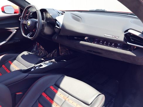 Used 2025 Ferrari 296 GTS RWD image 22
