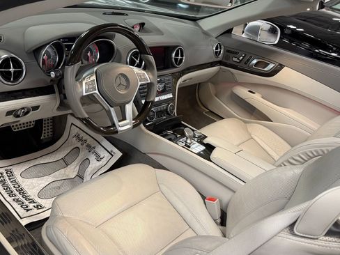 Used 2016 Mercedes-Benz SL 400 w/ Premium I Package image 40