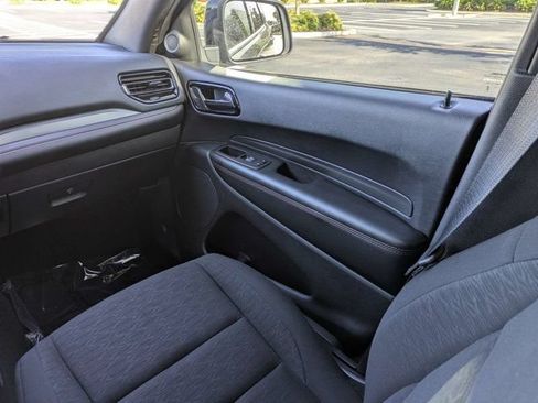 Certified 2025 Dodge Durango GT w/ Blacktop Package RWD image 19