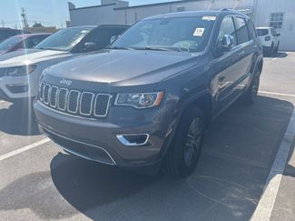 Used 2018 Jeep Grand Cherokee Limited image 1