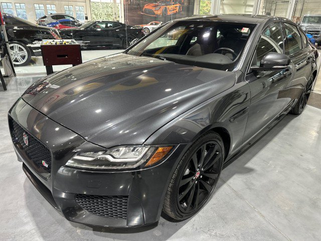 Used 2019 Jaguar XF S AWD/4WD image 10