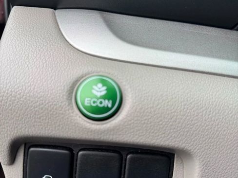 Used 2013 Honda CR-V EX image 29