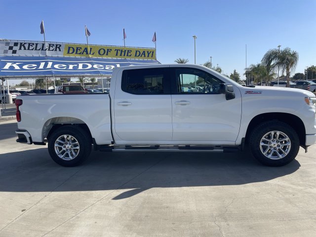 Used 2024 Chevrolet Silverado 1500 RST w/ Z71 Off-Road Package AWD/4WD image 9
