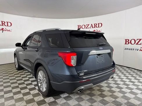 Used 2022 Ford Explorer Limited w/ Equipment Group 301A AWD/4WD image 6