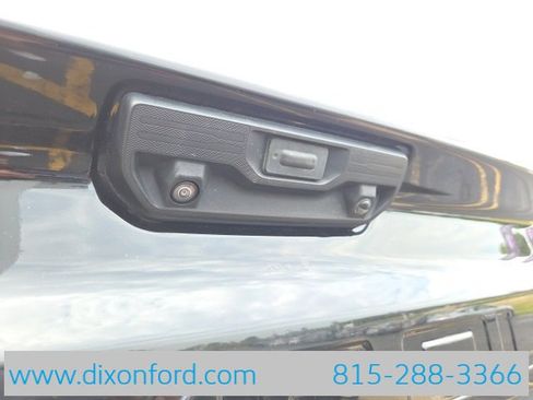 Used 2023 Chevrolet Silverado 1500 High Country image 10