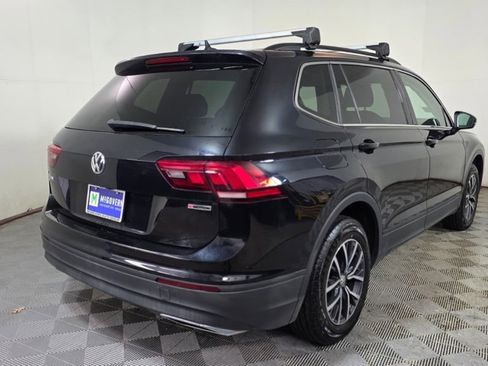 Used 2019 Volkswagen Tiguan SE w/ Panoramic Sunroof Package image 7