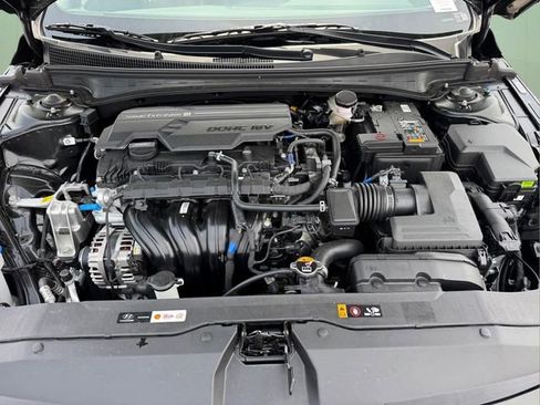 New 2026 Hyundai Elantra SEL Sport Premium FWD image 16