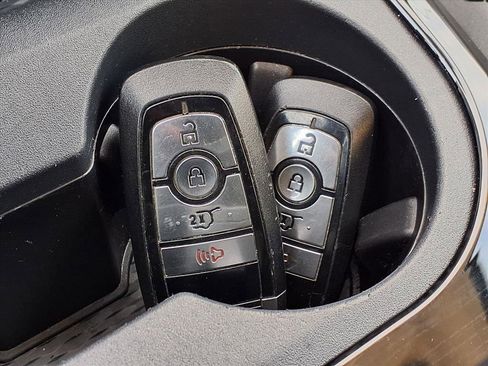 Used 2021 Ford Mustang Mach-E Premium image 14