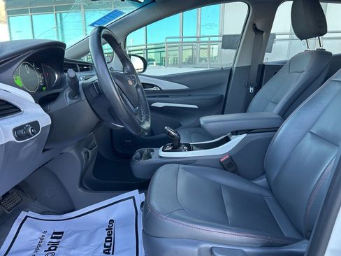 Used 2019 Chevrolet Bolt Premier w/ Infotainment Package image 12