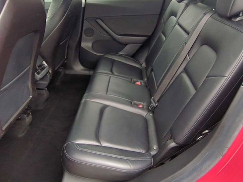 Used 2021 Tesla Model Y Performance image 18