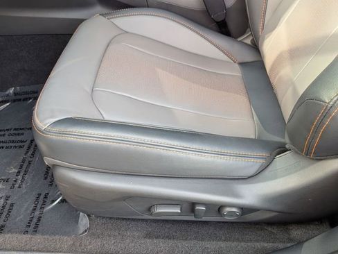 Certified 2025 Subaru Crosstrek 2.5i Limited AWD/4WD image 12