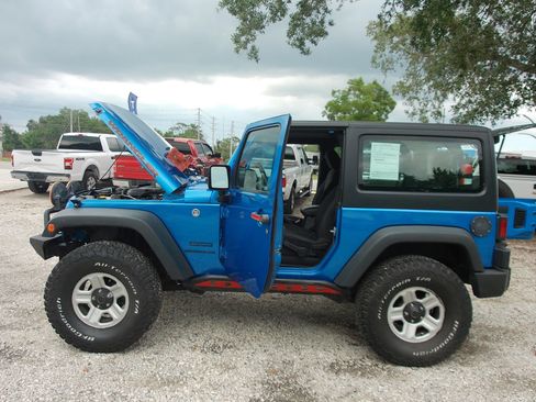 Used 2016 Jeep Wrangler Sport AWD/4WD image 10