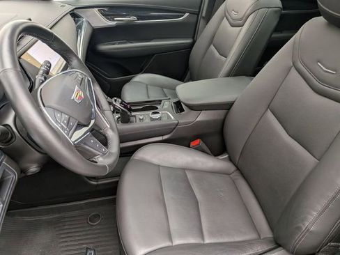 Certified 2023 Cadillac XT5 Premium Luxury w/ LPO, Floor Liner Package image 21