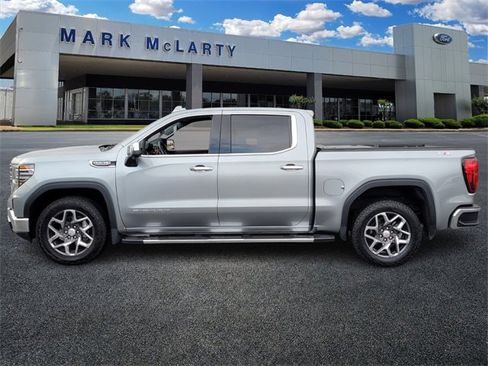 Used 2023 GMC Sierra 1500 SLT w/ SLT Premium Package image 6