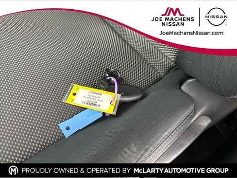 Used 2020 Nissan Pathfinder S image 29