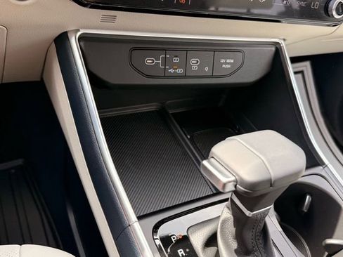 New 2026 Kia Carnival SX Prestige FWD image 22