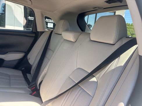 Used 2025 Honda HR-V EX-L image 5