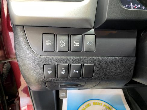 Used 2018 Toyota Highlander Limited Platinum image 9