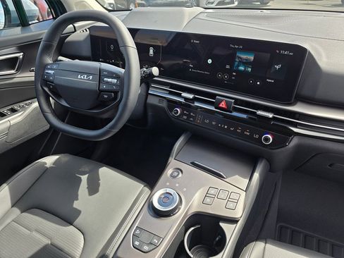 New 2026 Kia Sportage SX Prestige AWD/4WD image 11